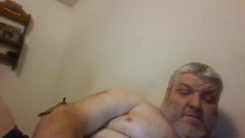 Snapshot of lonelytech72 chatting on December 8, 6:39 pm lonelytech72 online show from December 8, 6:39 pm