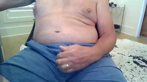 JustaGuyinMS online show from October 16, 4:06 pm