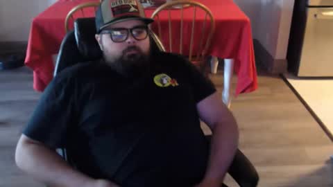 lonewolfgarage online show from December 4, 5:34 pm