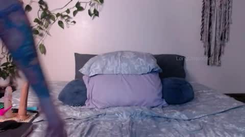 Angel online show from October 18, 10:41 am