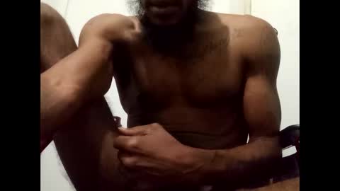 longstrokes5 online show from October 22, 11:12 am