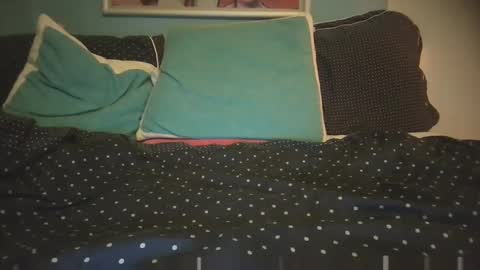 longwet1 online show from February 14, 10:14 pm