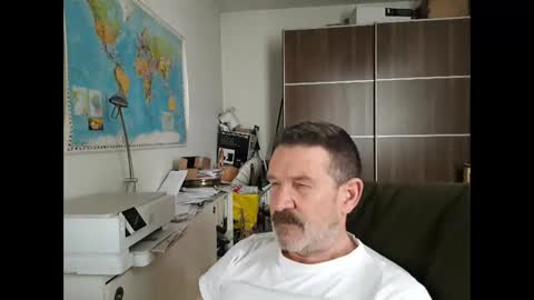 lookercgn online show from December 24, 9:50 am