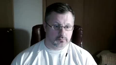 Snapshot of lookin75 chatting on February 26, 5:03 am lookin75 online show from February 26, 5:03 am