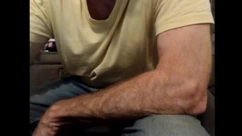 looking469 online show from October 20, 3:39 pm