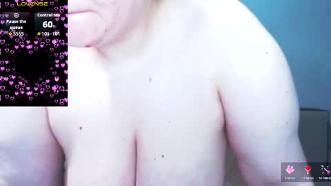 looking4love6969 online show from April 14, 8:12 pm