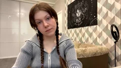 EVA online show from October 18, 6:50 am