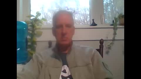 lookingforanopening online show from December 17, 4:14 pm