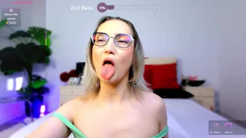  Annie online show from March 9, 6:45 pm