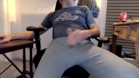 loose565 online show from March 29, 1:51 am