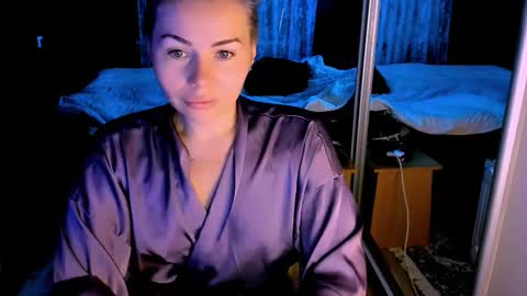 Lora online show from October 3, 3:04 am