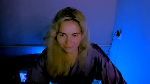 Lora online show from May 13, 2:43 am
