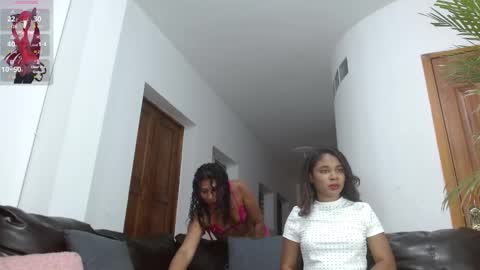 Snapshot of lorelei_pink chatting on September 13, 5:10 am lorelei_pink online show from September 13, 5:10 am