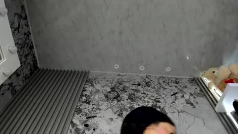 Doll Queen online show from December 3, 5:46 pm