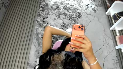 Doll Queen online show from April 10, 6:45 pm