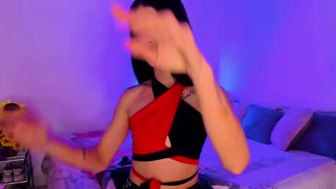 Snapshot of lorena_capelli_ chatting on March 4, 10:05 pm lesly lorena online show from March 4, 10:05 pm