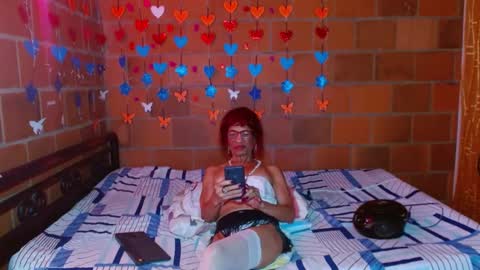 Lorena Capelli online show from February 7, 9:48 pm