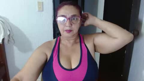 Snapshot of lorenatits chatting on February 14, 10:58 pm Lorena.. online show from February 14, 10:58 pm