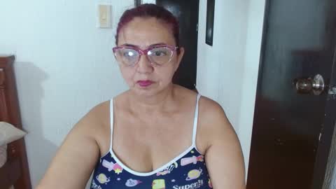 Snapshot of lorenatits chatting on February 14, 3:05 pm Lorena.. online show from February 14, 3:05 pm