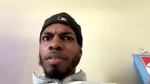 lorenzo17a online show from December 25, 6:09 pm