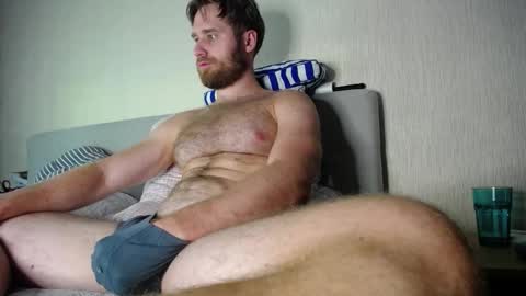 Snapshot of lorenzolux chatting on September 13, 10:28 am Lorenz online show from September 13, 10:28 am