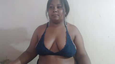 lorena online show from October 24, 9:59 pm