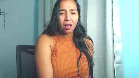 Loretta Gmez online show from November 1, 2:45 am