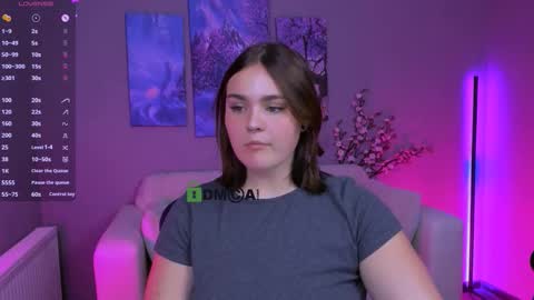Snapshot of lorraine_carter chatting on September 17, 7:39 pm Lora for u online show from September 17, 7:39 pm