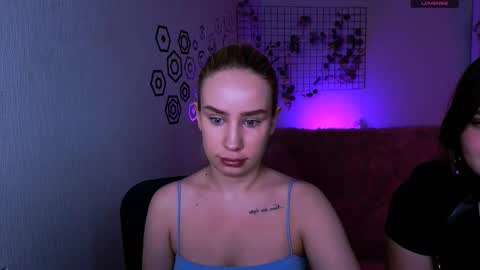 Lora for u online show from October 19, 7:18 pm