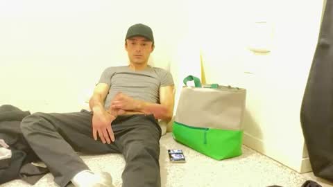 lostpuppyboy online show from January 10, 8:20 am