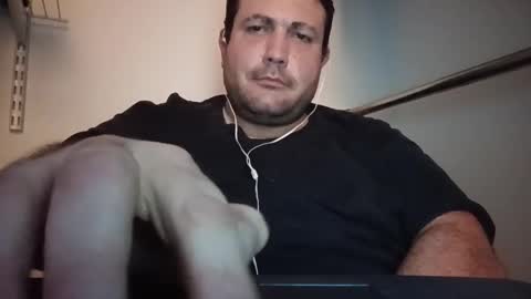 louinv online show from November 23, 5:55 pm