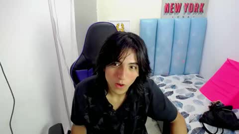 Snapshot of louis_baltazar chatting on September 14, 4:41 pm louis_baltazar online show from September 14, 4:41 pm