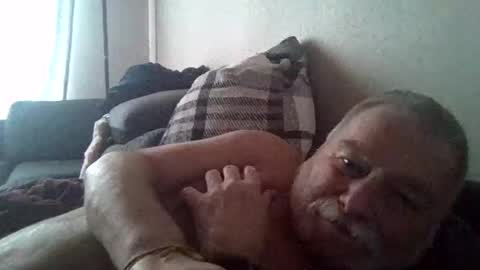 louis_chokdee online show from February 27, 4:32 pm