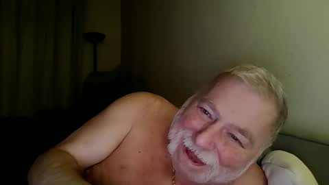 louis_chokdee online show from December 1, 6:06 pm