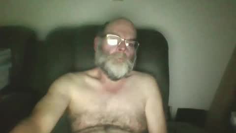 louism13 online show from December 22, 4:19 am