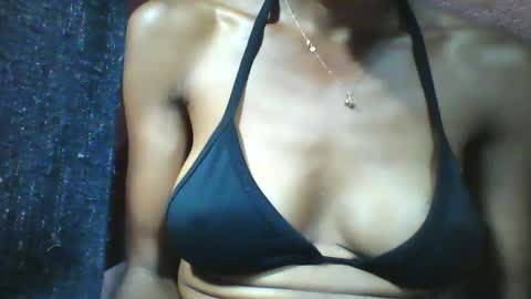 lovaelisa online show from January 19, 11:53 am