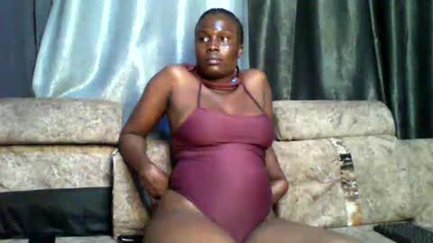 Snapshot of love1378 chatting on February 19, 7:16 pm Cynthia. A online show from February 19, 7:16 pm