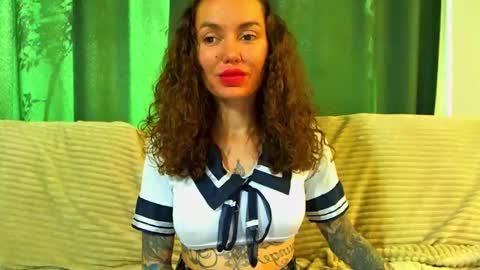 Cute face online show from October 13, 3:19 am