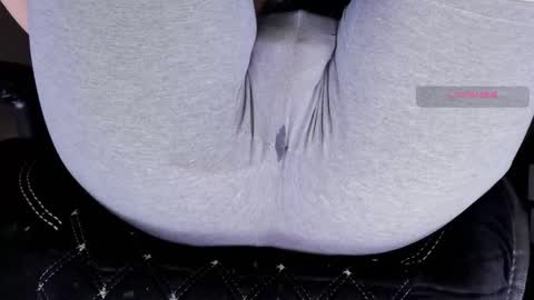 Snapshot of love_hard_kiru chatting on September 10, 3:46 pm Kira online show from September 10, 3:46 pm