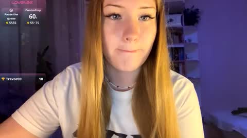 Megan online show from September 26, 5:10 pm