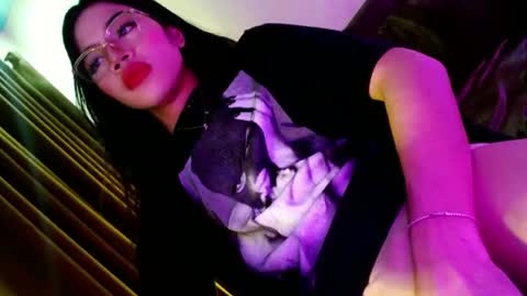 Seren online show from January 8, 2:28 am