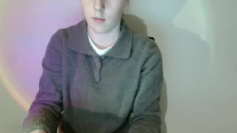 Vivian online show from February 20, 1:35 pm