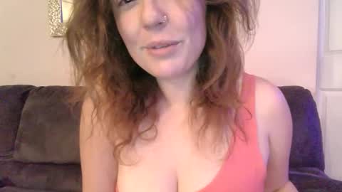 Connie Rae online show from October 30, 3:51 am