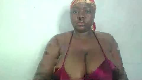 mila online show from May 19, 10:44 am