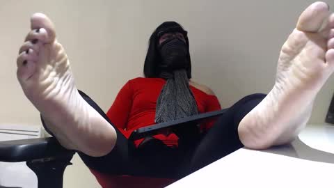 Love feet online show from November 23, 3:54 pm