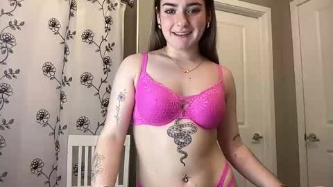 Olivia Rose online show from March 9, 7:18 pm