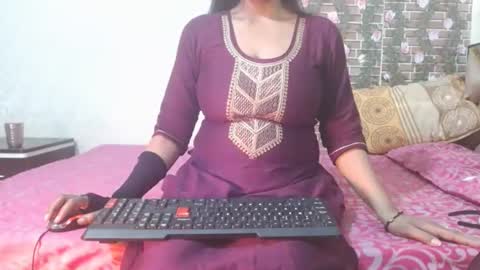 Divya online show from March 3, 9:55 am