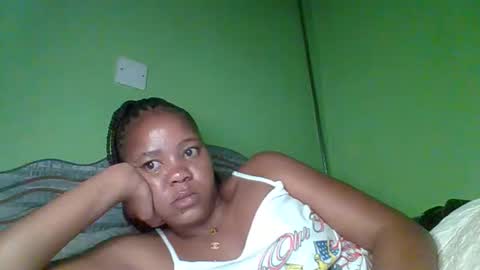 lovegal335 online show from May 26, 3:34 am