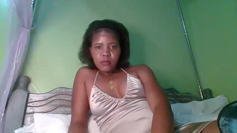 lovegal335 online show from May 23, 5:53 pm