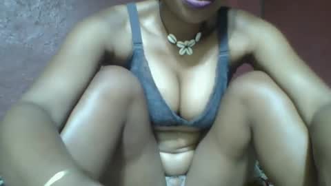 loveinlife750427 online show from February 27, 5:29 am